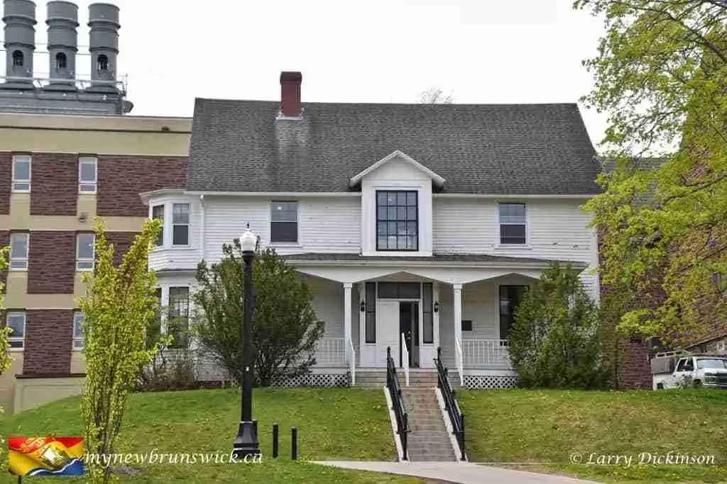 Mount Allison University - President Cottage - Sackville, NB